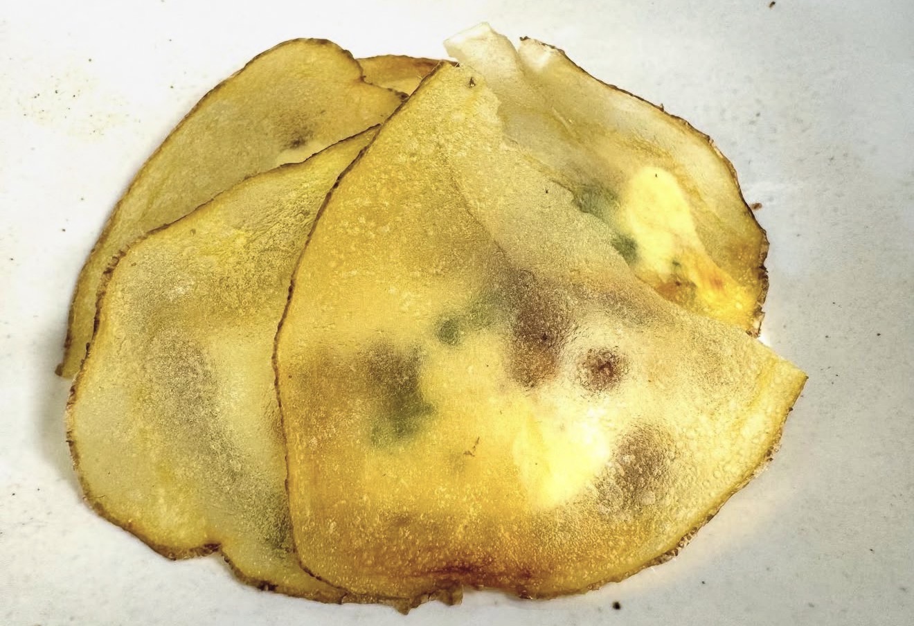 Michelin Star Chef Santi Taura Golden Potato Dish - Dins Restaurant Palma Mallorca Gourmet Creation